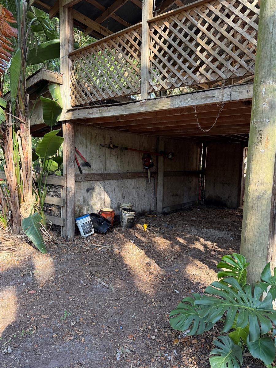 ACREAGE - Residential