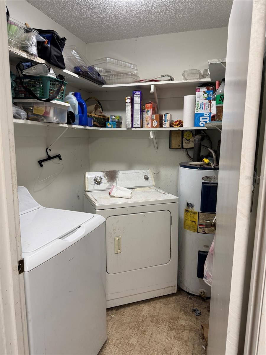 ACREAGE - Residential