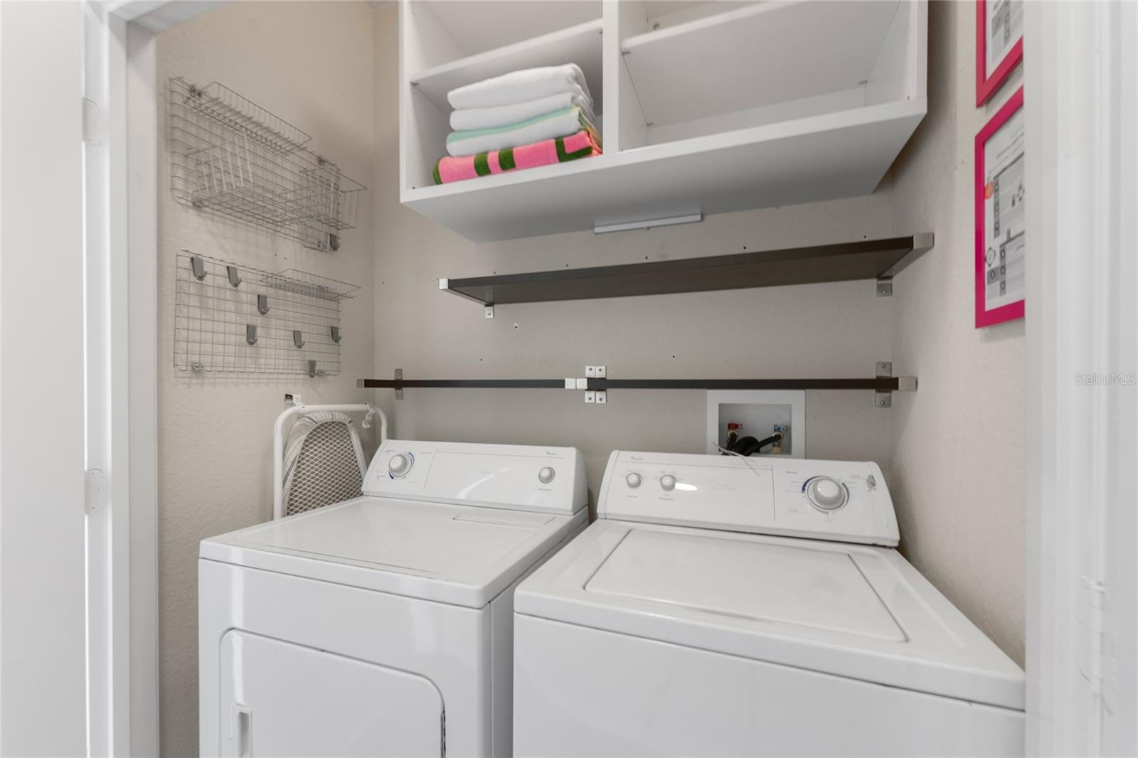 VILLA SONOMA AT INTERNATIONAL - Residential Lease