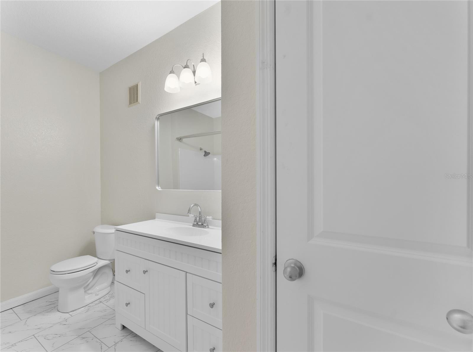 VILLA SONOMA AT INTERNATIONAL - Residential Lease