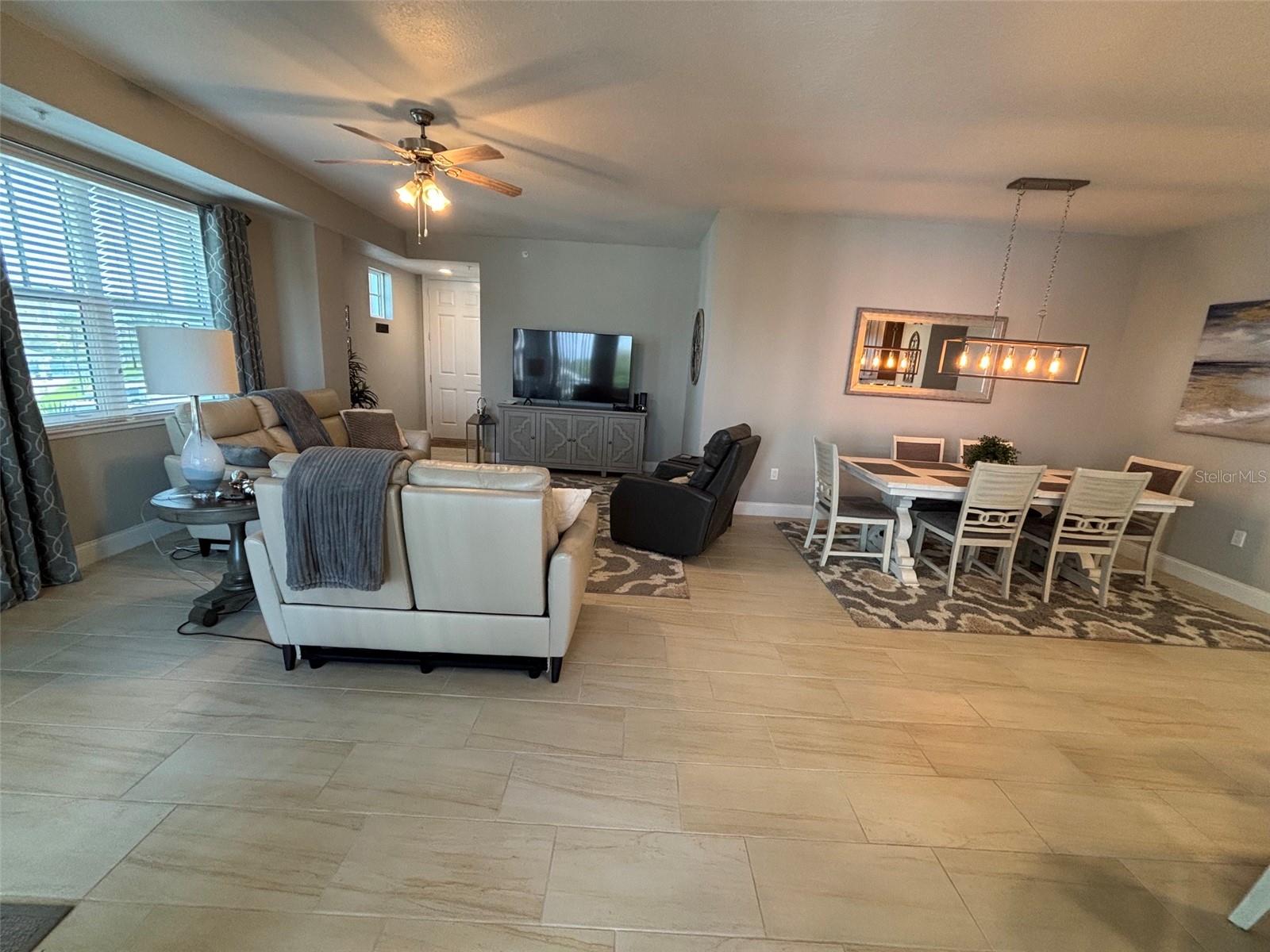 RIVERWALK CONDOMINIUMS - Residential