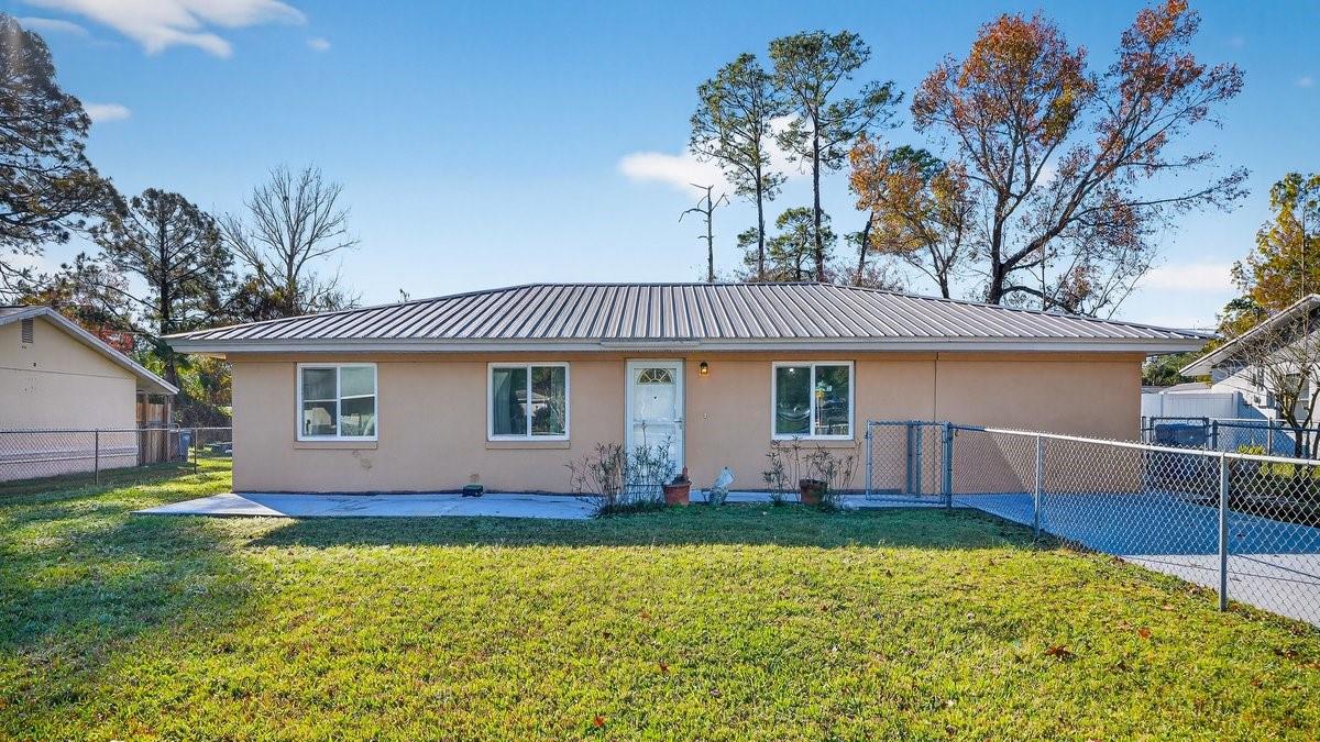 DAYTONA HIGHRIDGE ESTATES ADD UNIT 01 - Residential