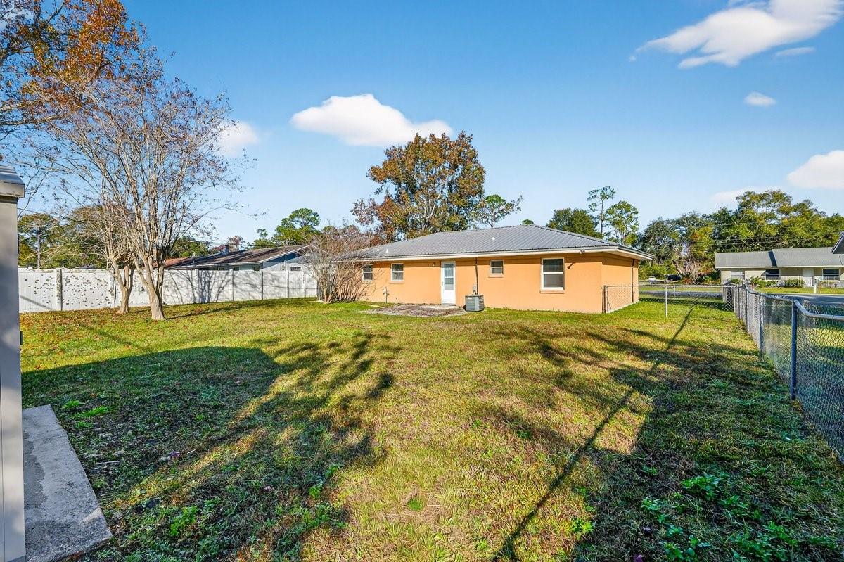 DAYTONA HIGHRIDGE ESTATES ADD UNIT 01 - Residential