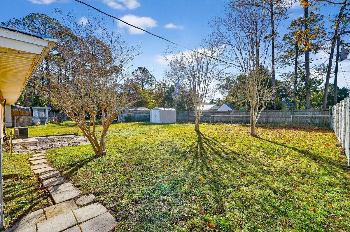 DAYTONA HIGHRIDGE ESTATES ADD UNIT 01 - Residential