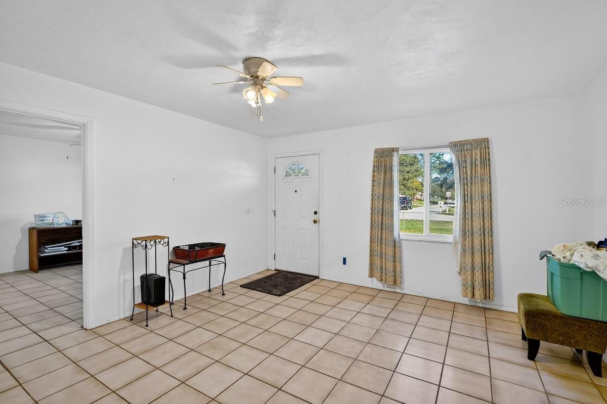 DAYTONA HIGHRIDGE ESTATES ADD UNIT 01 - Residential