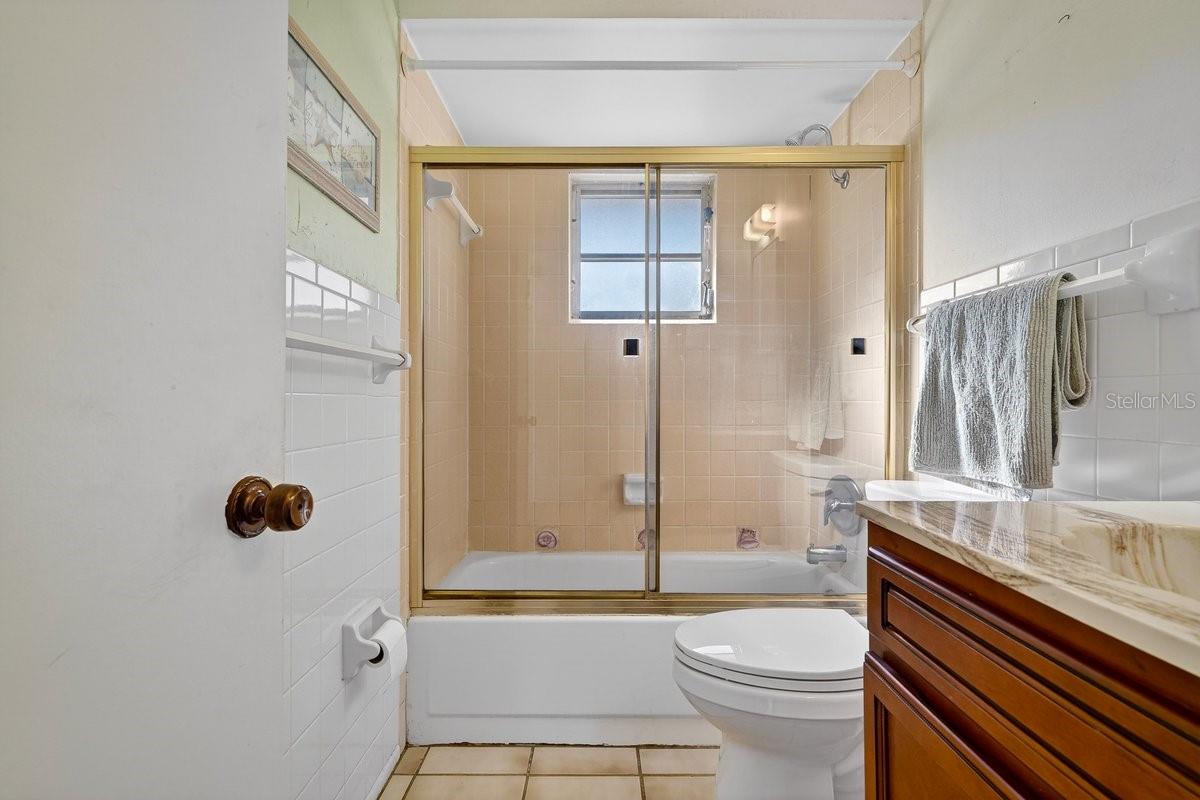 DAYTONA HIGHRIDGE ESTATES ADD UNIT 01 - Residential