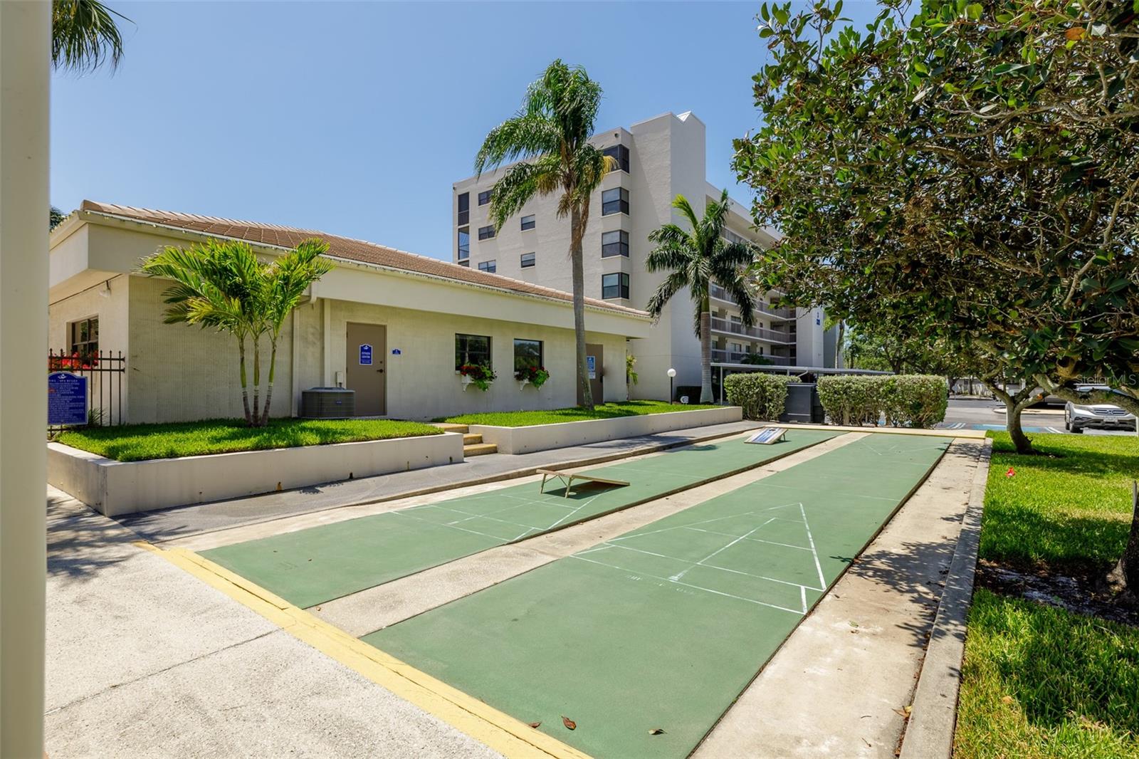 PASADENA COVE CONDO - Residential