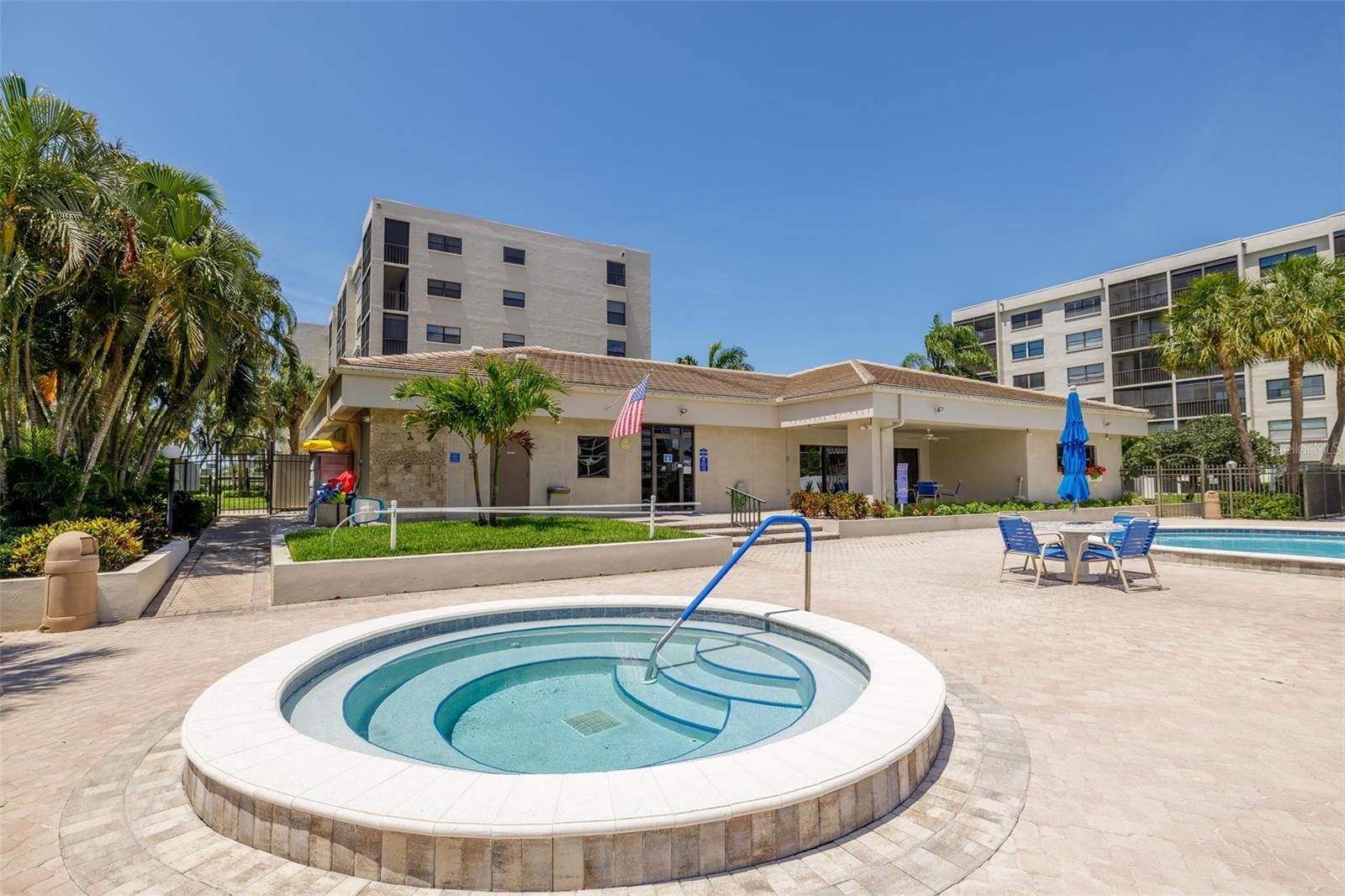 PASADENA COVE CONDO - Residential