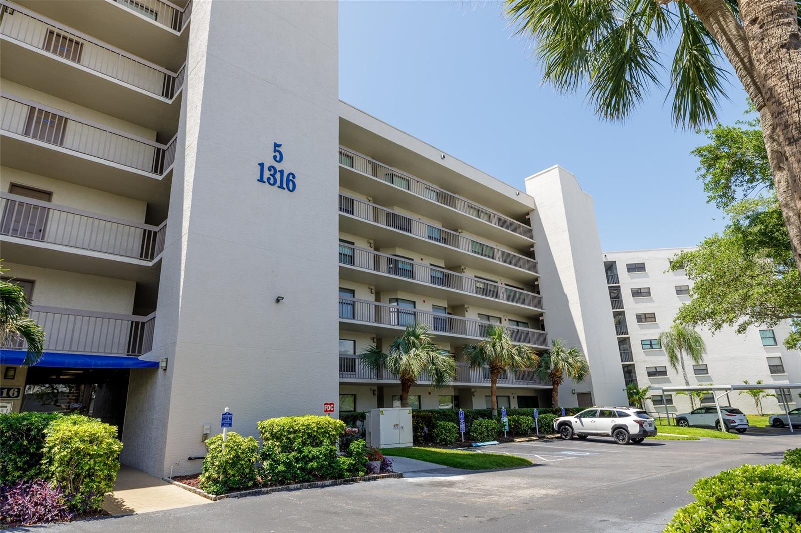 PASADENA COVE CONDO - Residential
