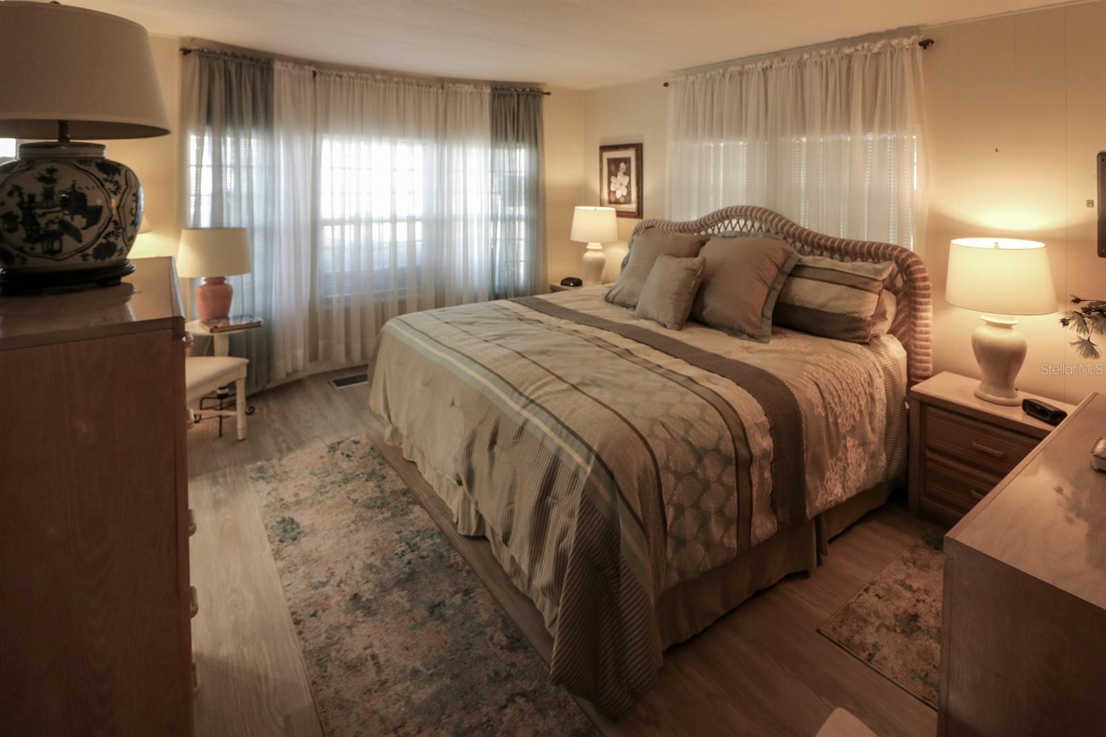 MAPLE LEAF ESTATES - Residential