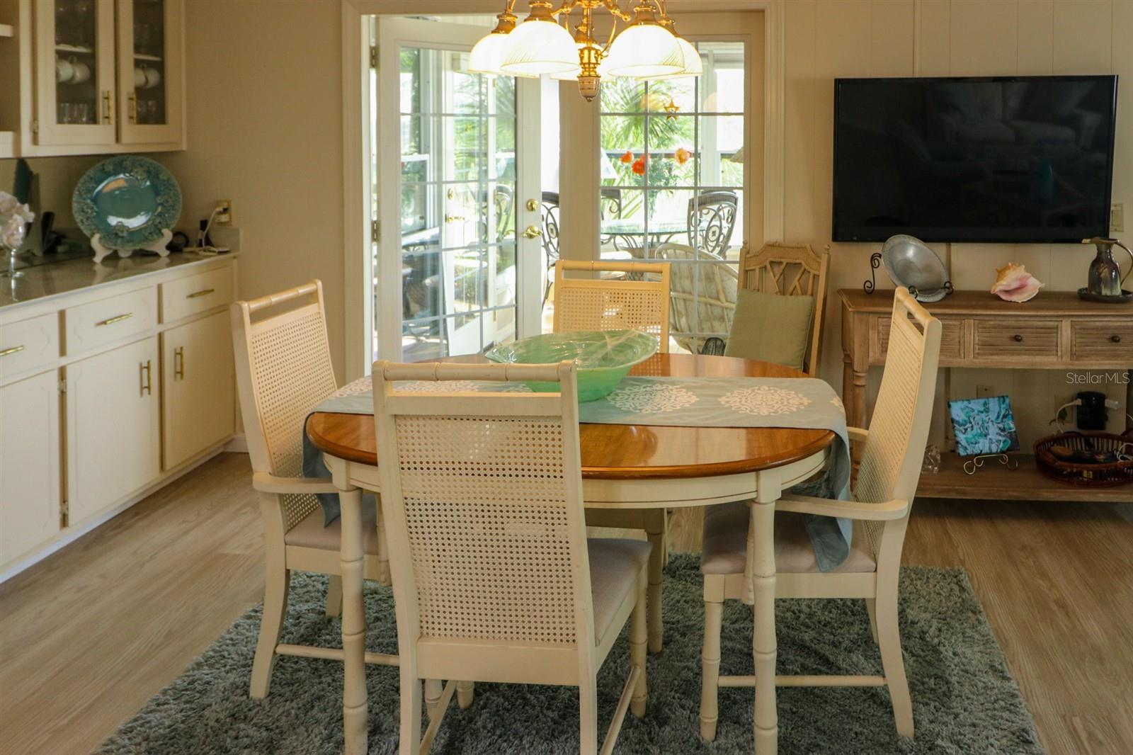 MAPLE LEAF ESTATES - Residential