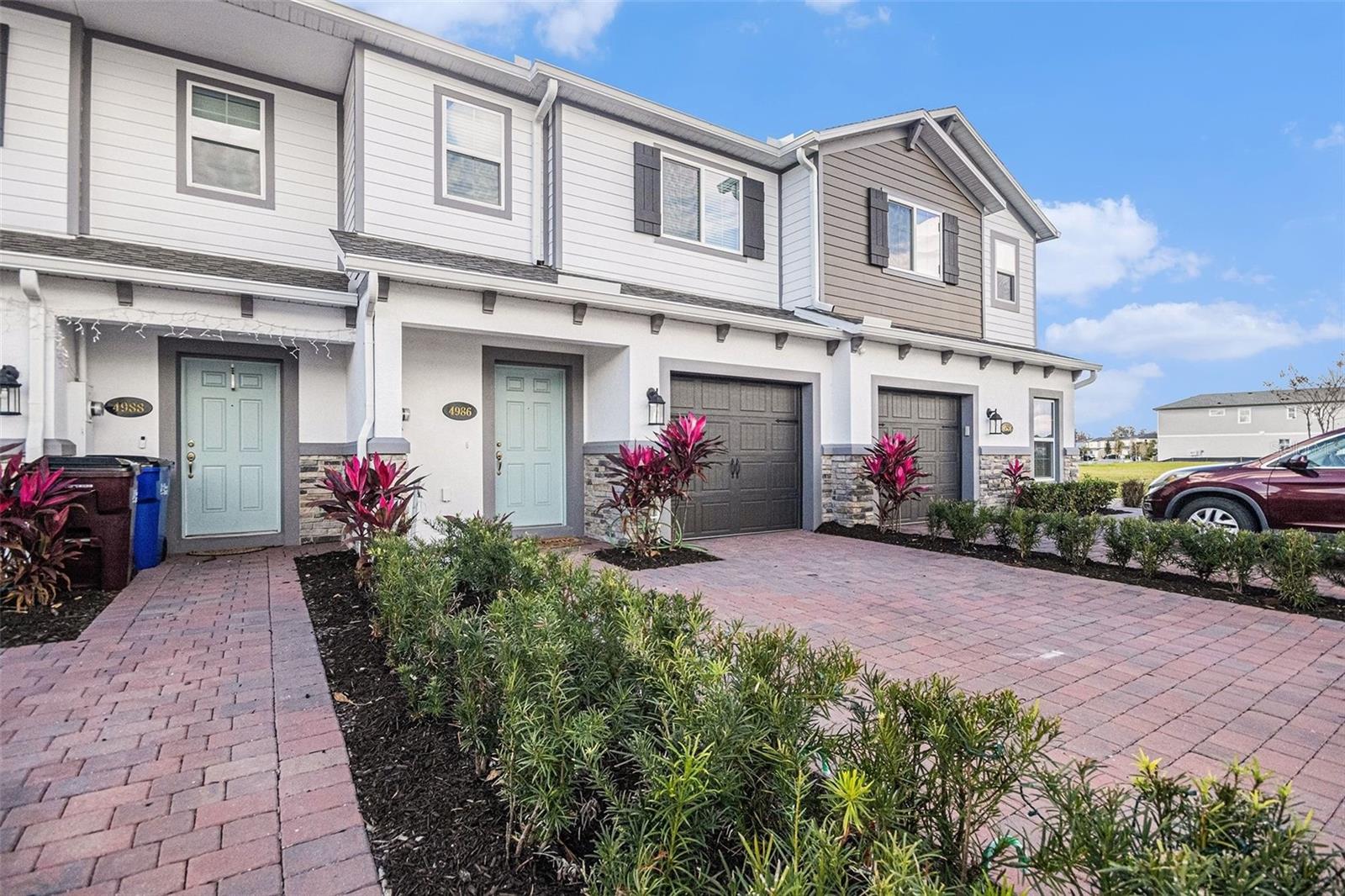 EDEN AT CROSS PRAIRIE - Residential