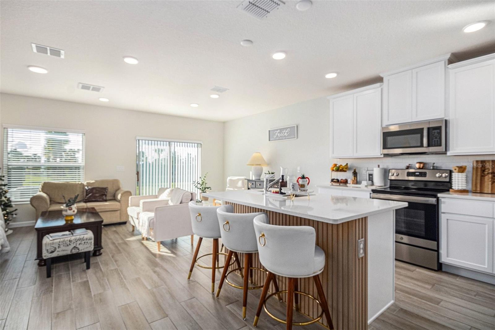 EDEN AT CROSS PRAIRIE - Residential