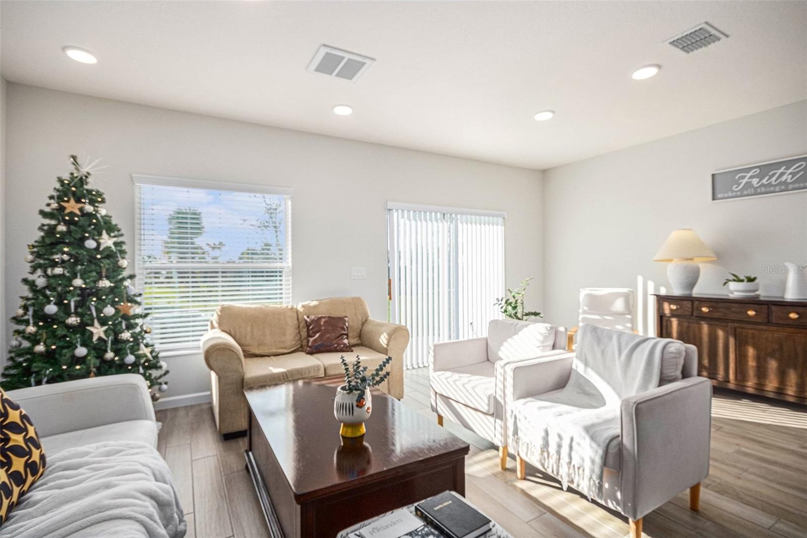 EDEN AT CROSS PRAIRIE - Residential