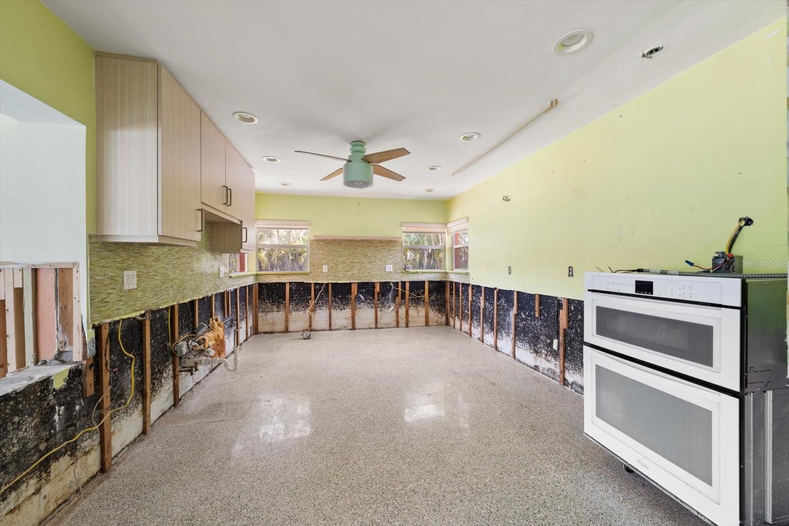 ST. PETERSBURG BEACH NORTH - Residential