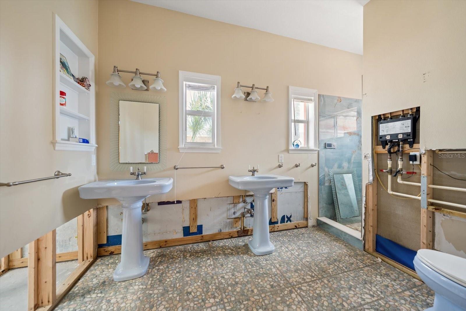 ST. PETERSBURG BEACH NORTH - Residential