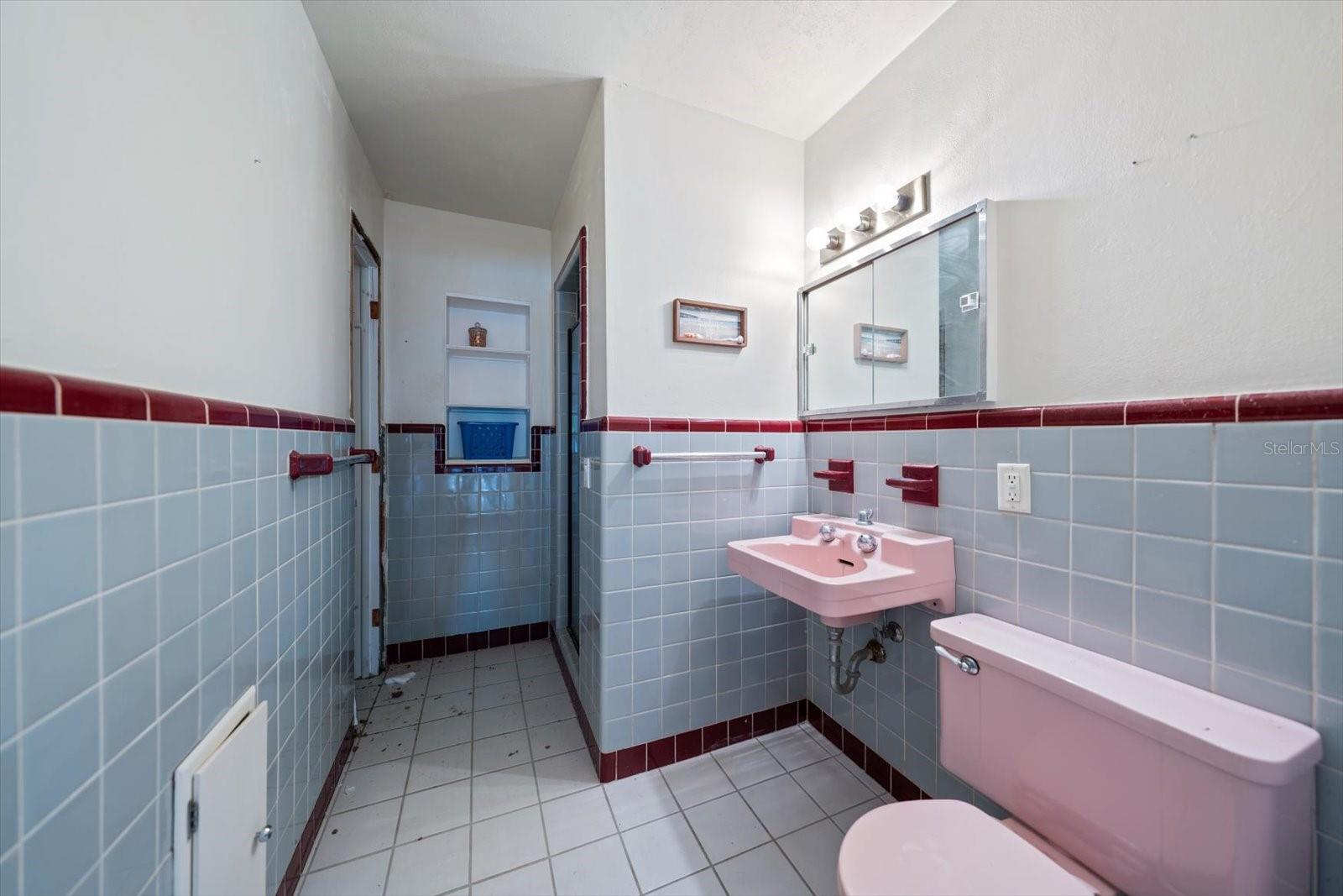 ST. PETERSBURG BEACH NORTH - Residential