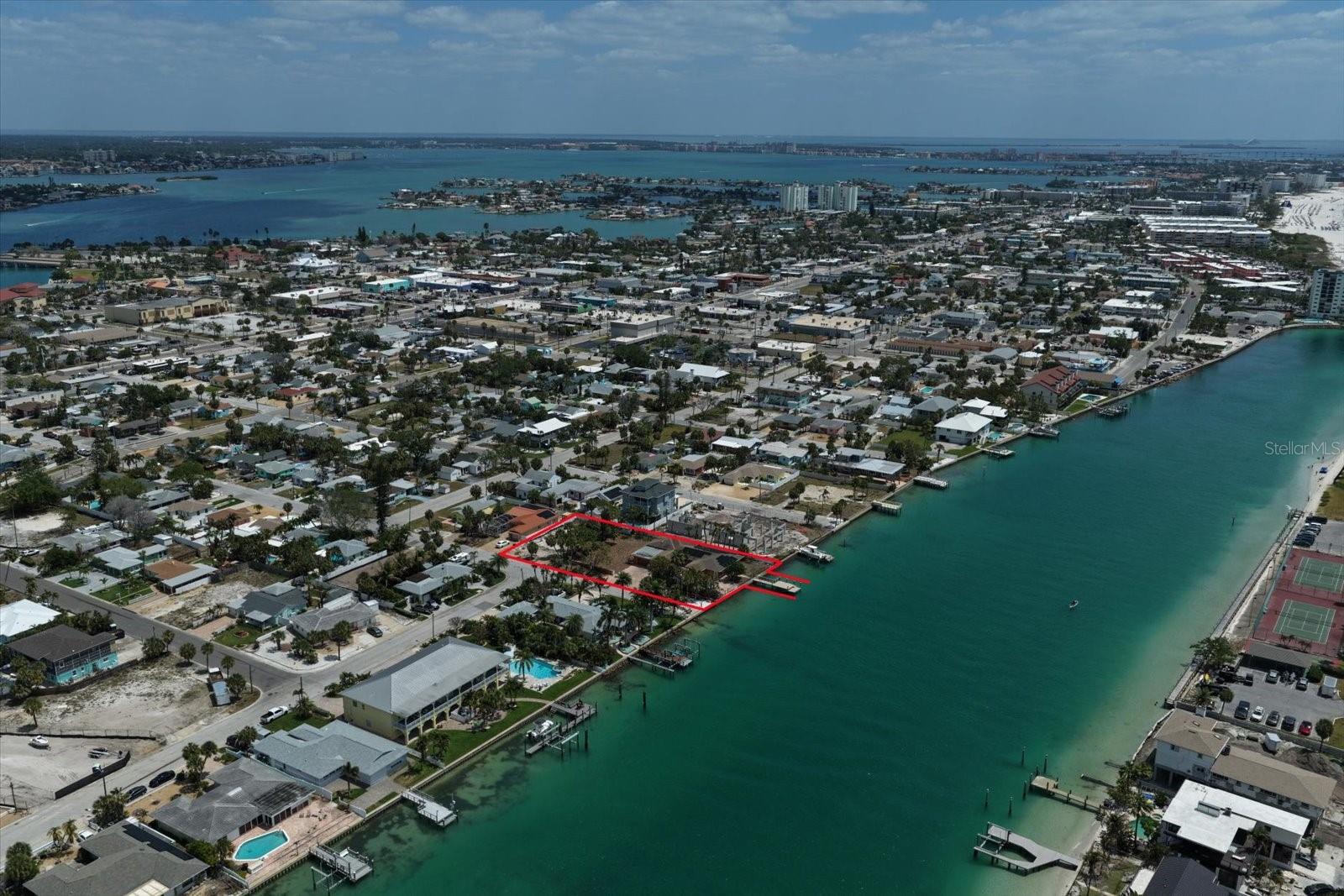 ST. PETERSBURG BEACH NORTH - Residential