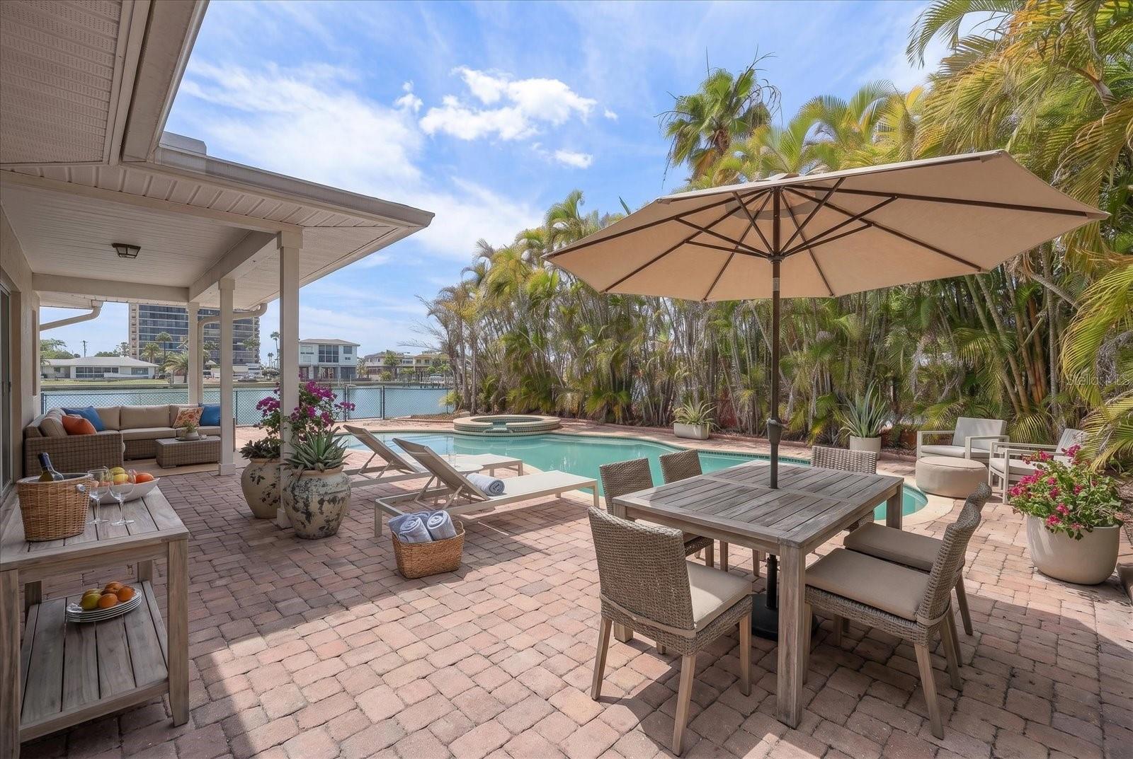 ST. PETERSBURG BEACH NORTH - Residential