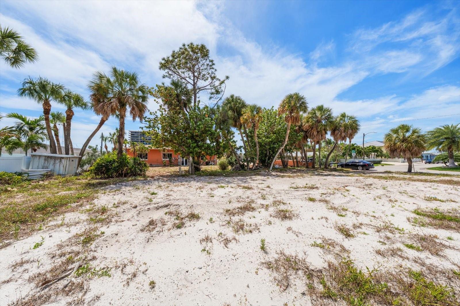 ST. PETERSBURG BEACH NORTH - Residential