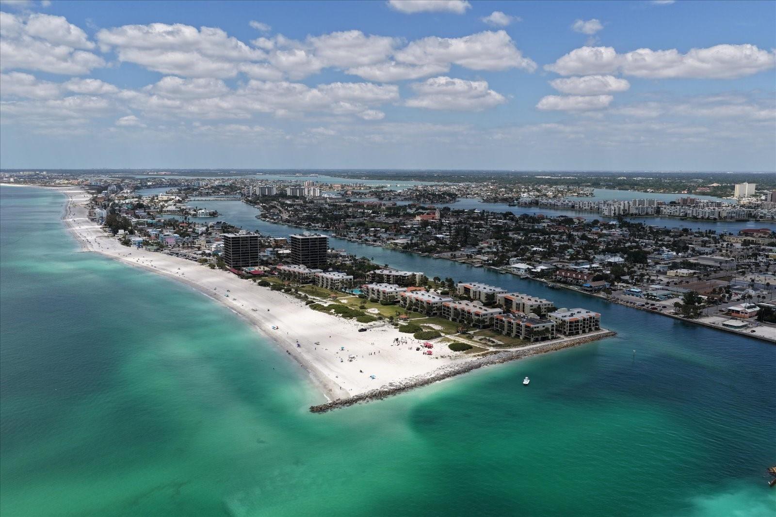 ST. PETERSBURG BEACH NORTH - Residential
