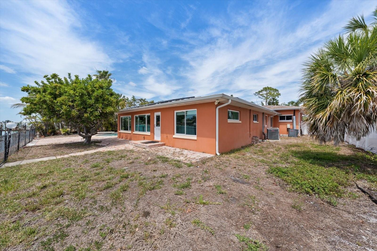 ST. PETERSBURG BEACH NORTH - Residential