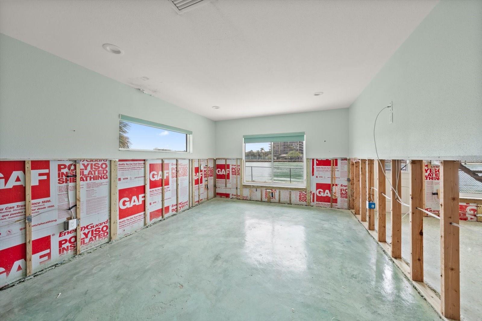 ST. PETERSBURG BEACH NORTH - Residential