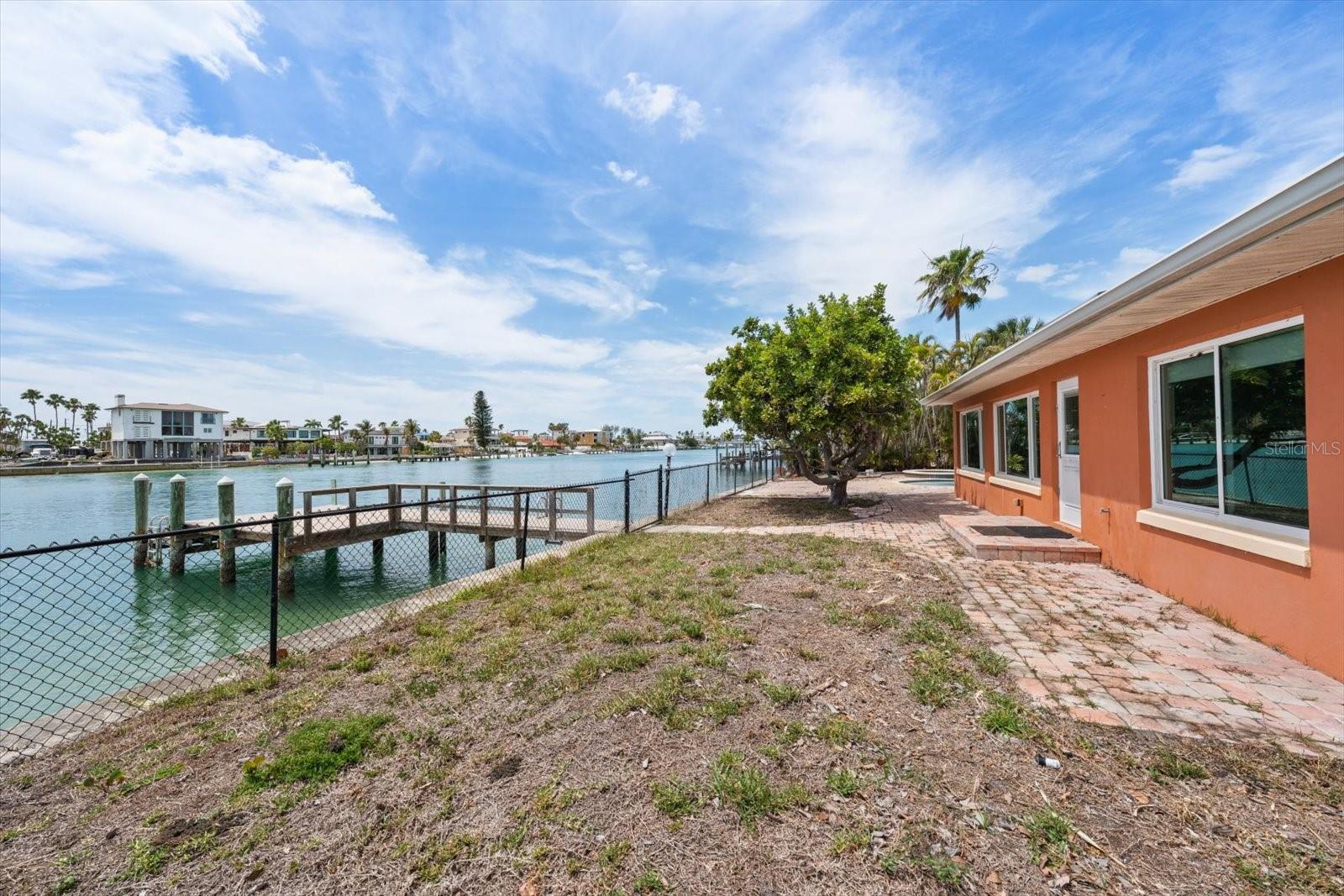 ST. PETERSBURG BEACH NORTH - Residential