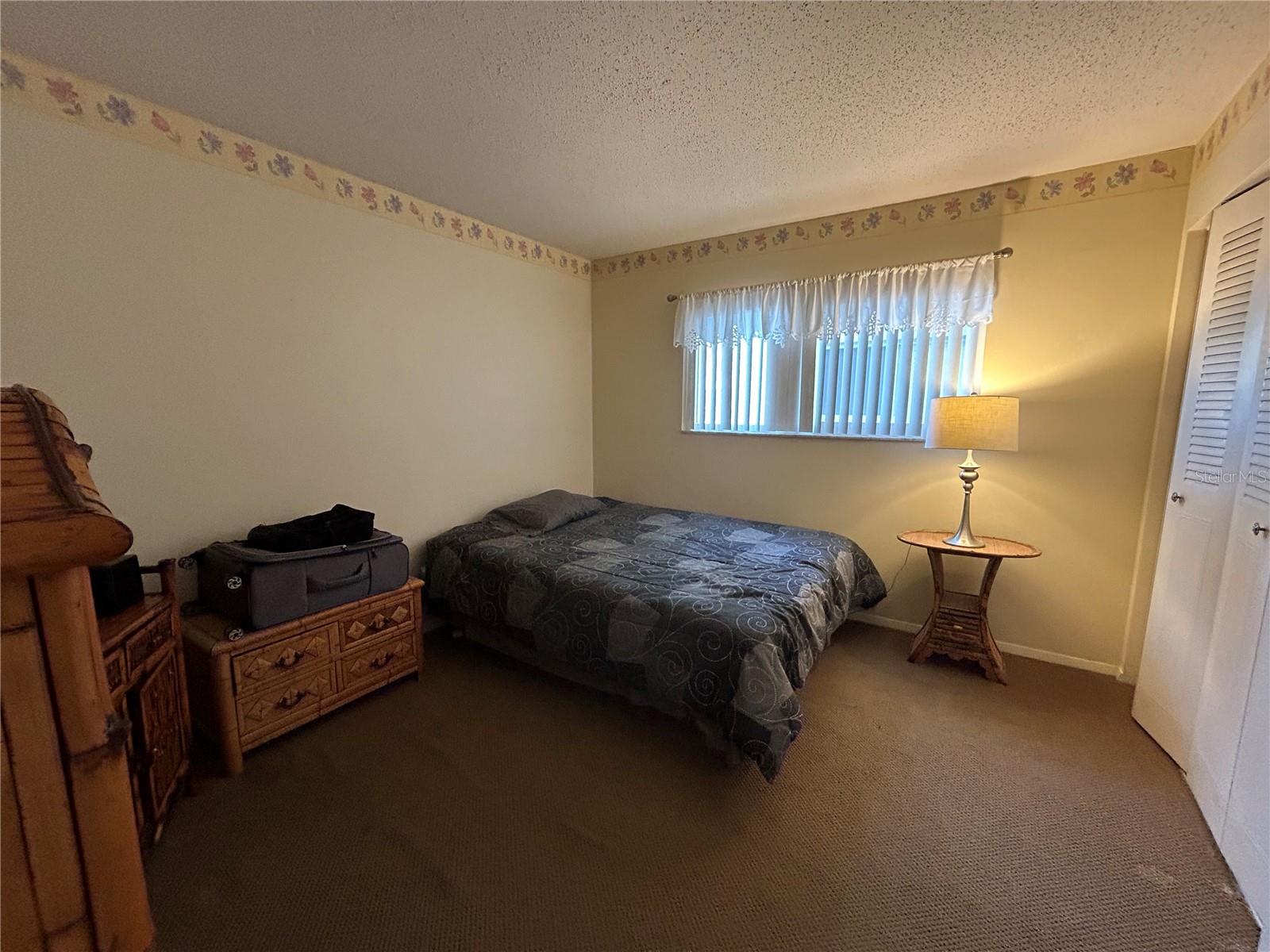 GLEN OAKS GARDEN APTS 1 - Residential