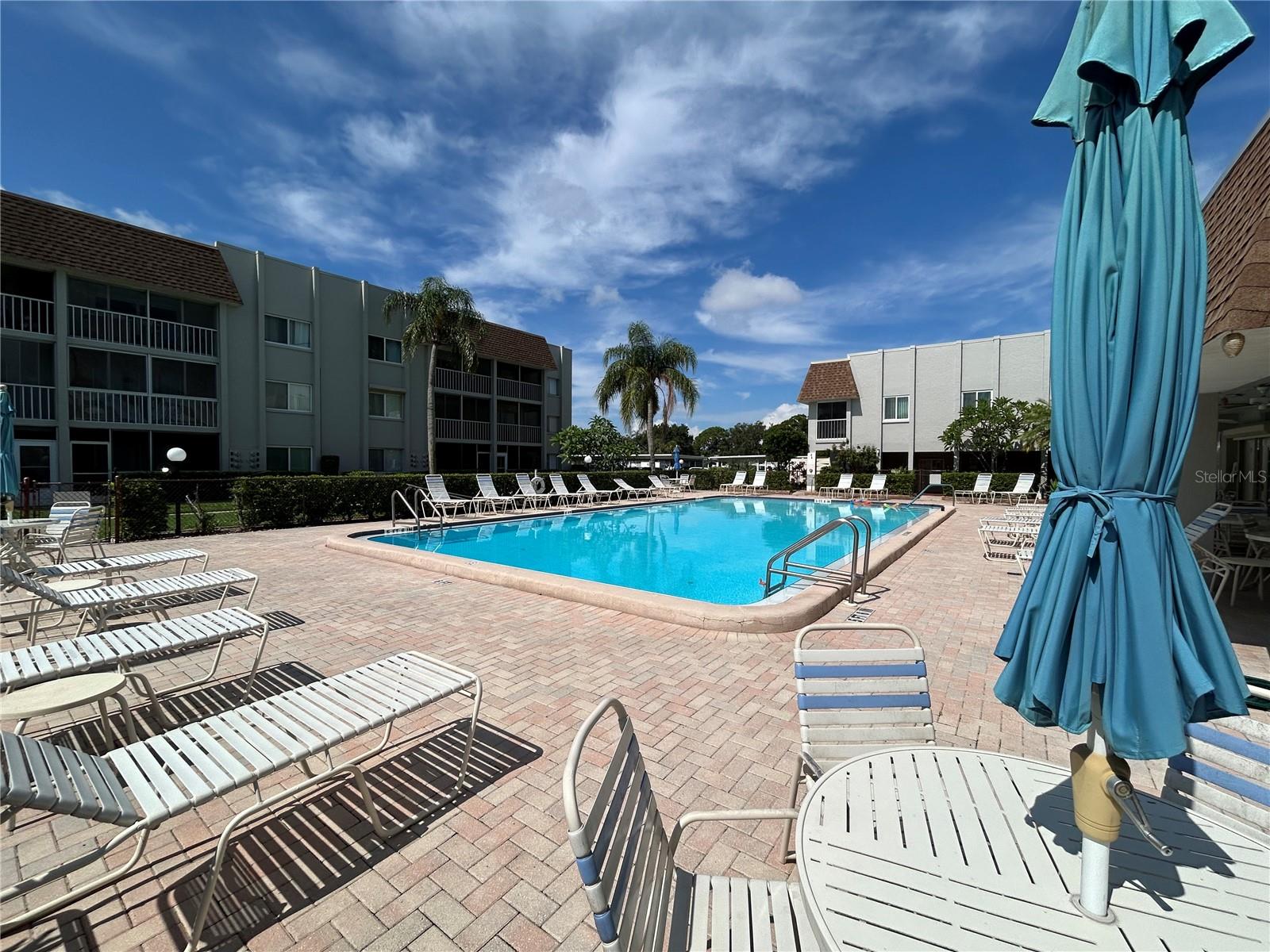 GLEN OAKS GARDEN APTS 1 - Residential