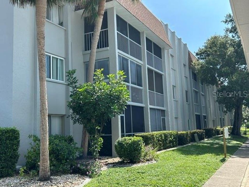 Photo of 1520 Glen Oaks Drive E #256, Sarasota, FL 34232 (MLS # TB8417340)