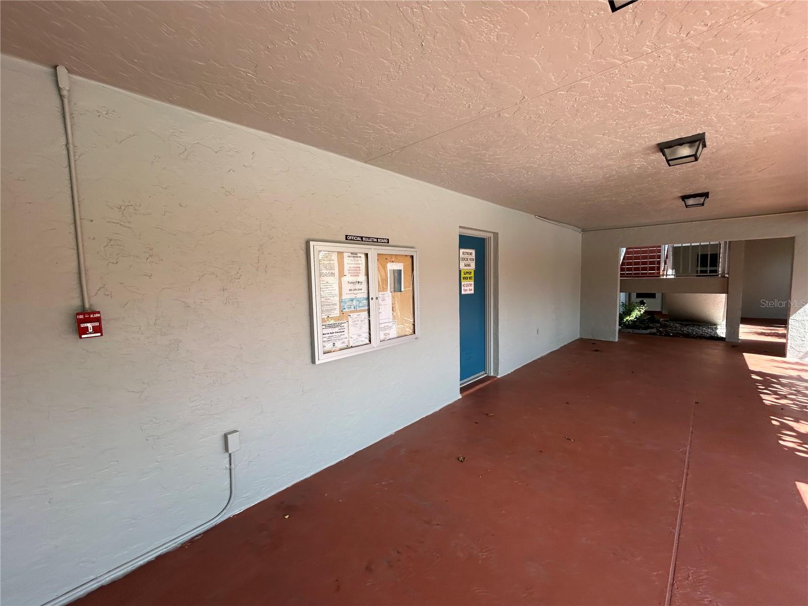 GLEN OAKS GARDEN APTS 1 - Residential