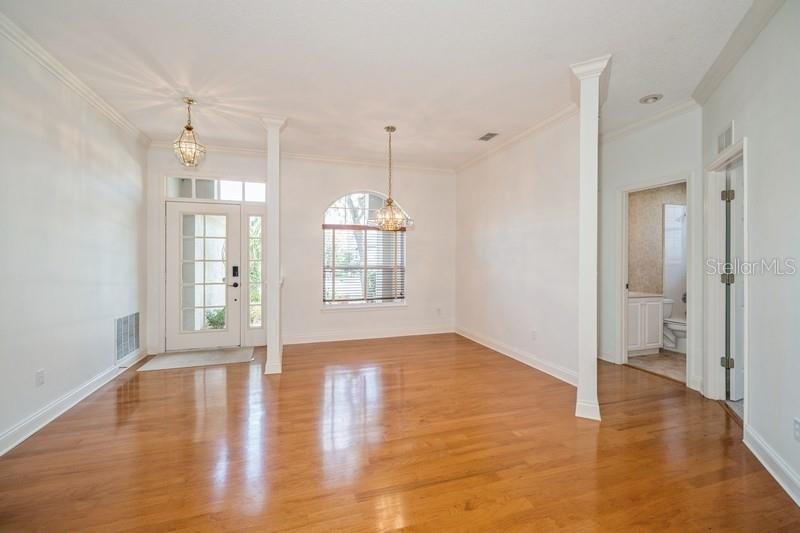 2657 QUEEN MARY PLACE