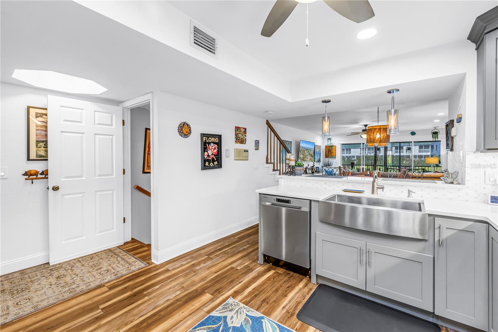 TARA CAY SOUND SOUTH II - Residential