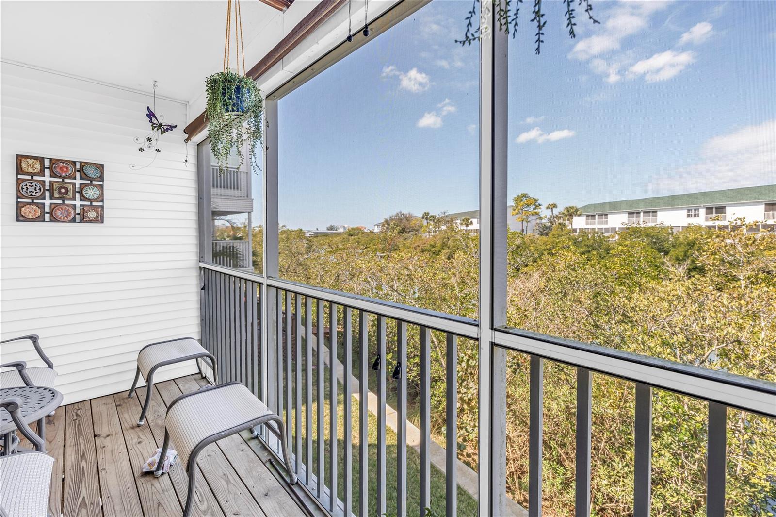 TARA CAY SOUND SOUTH II - Residential