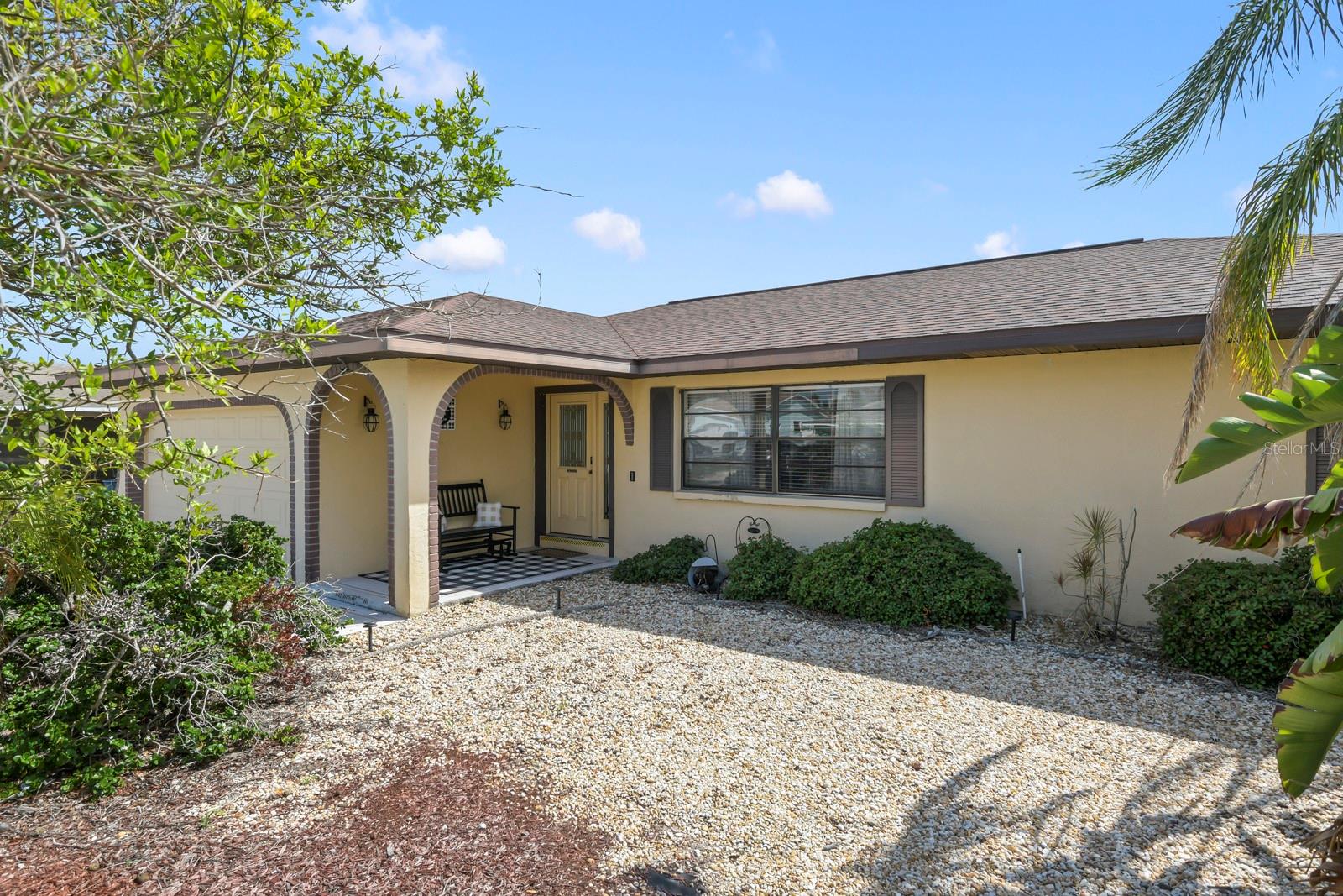744 FLAMINGO DRIVE