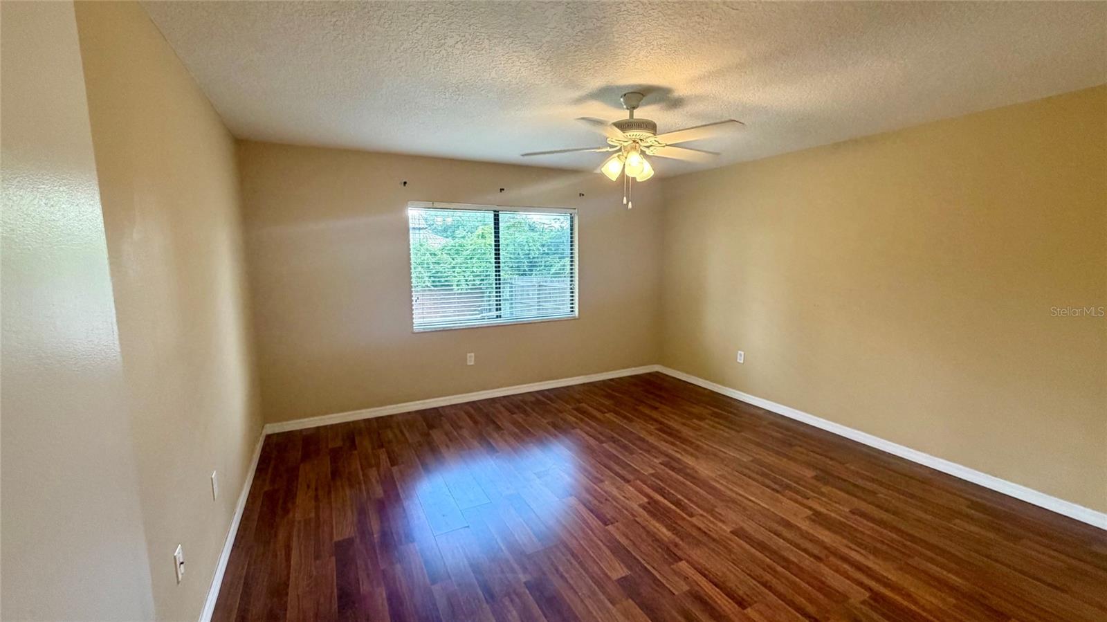 FOXWOOD PH 1 - Residential Lease