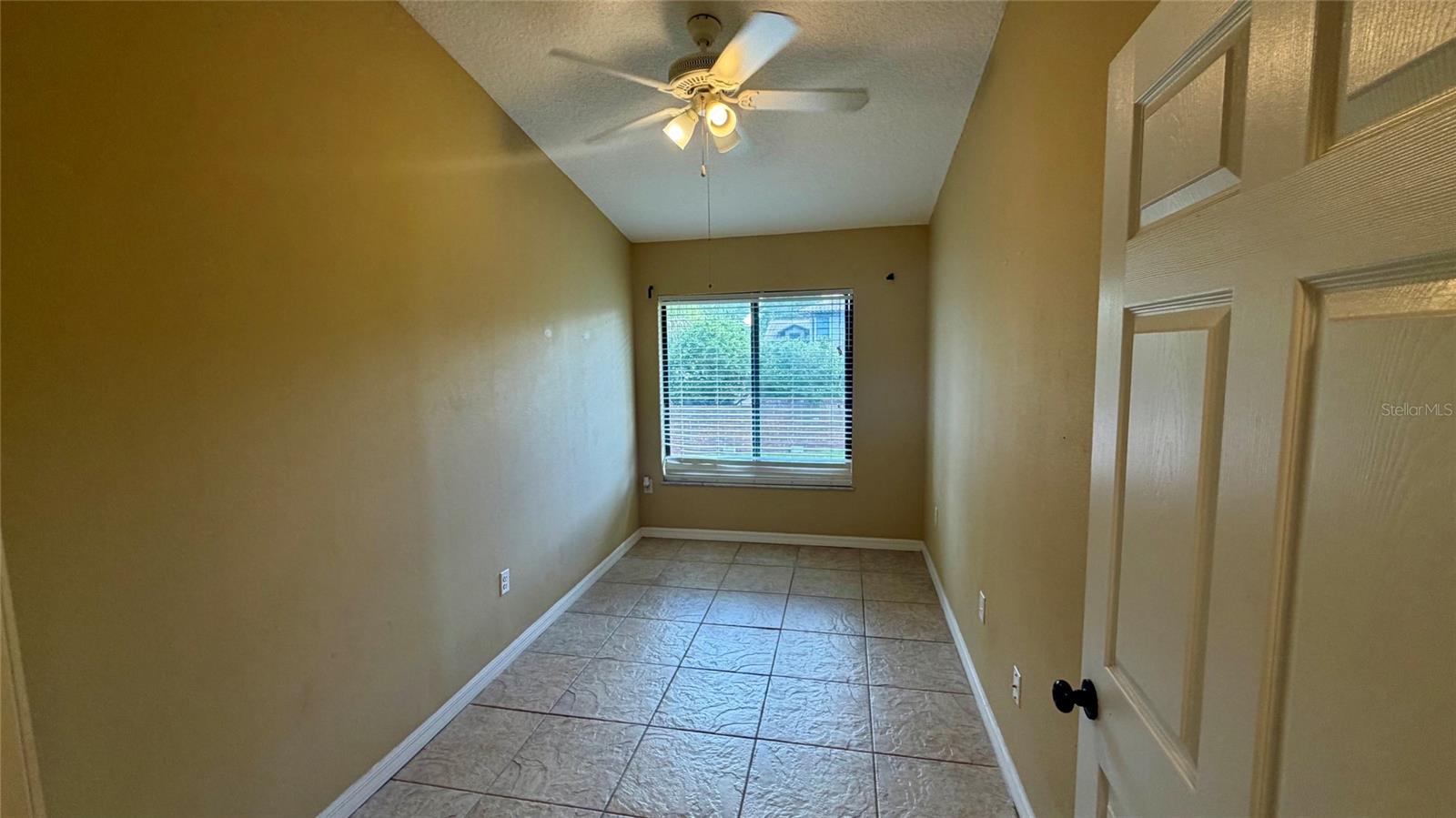 FOXWOOD PH 1 - Residential Lease