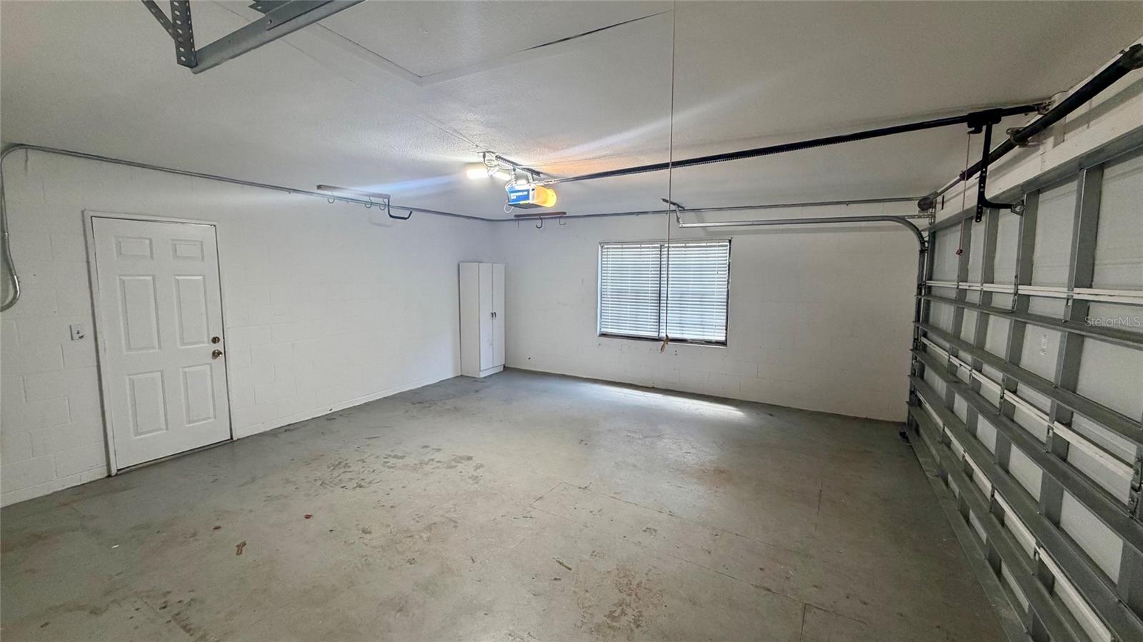 FOXWOOD PH 1 - Residential Lease