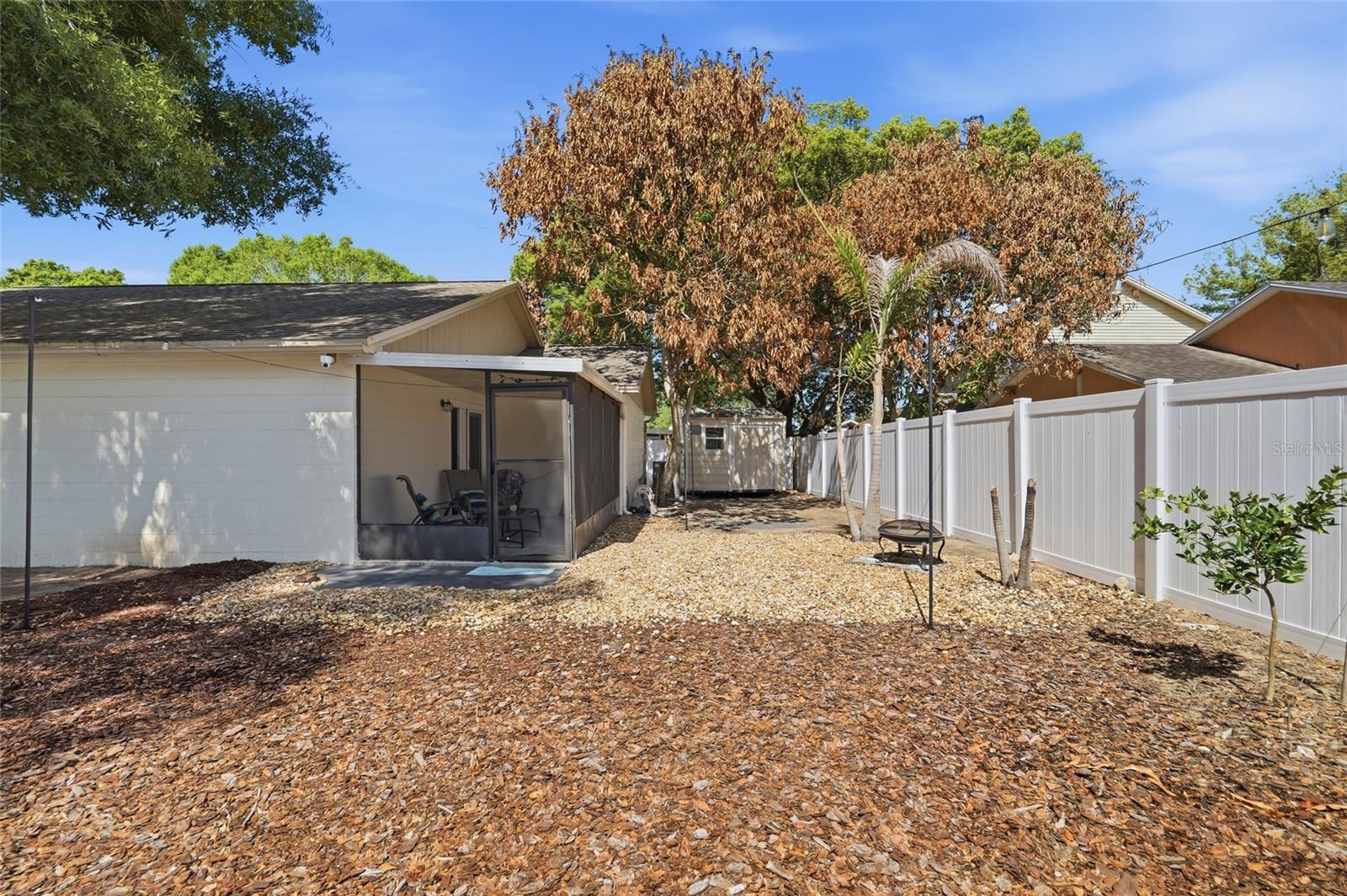 VALRICO VISTA - Residential
