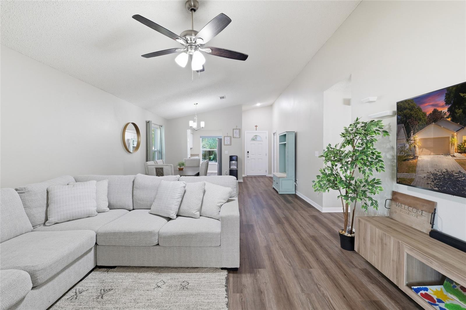 VALRICO VISTA - Residential