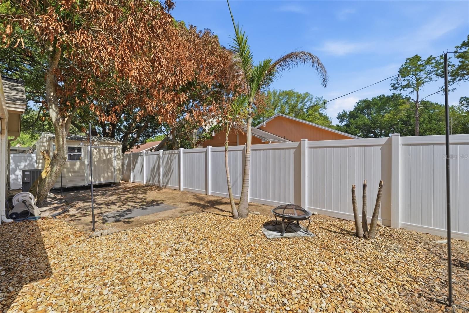 VALRICO VISTA - Residential