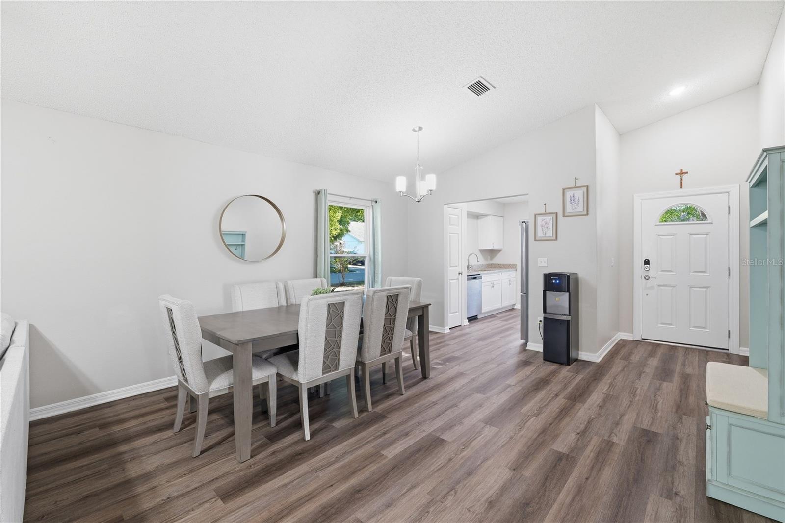VALRICO VISTA - Residential