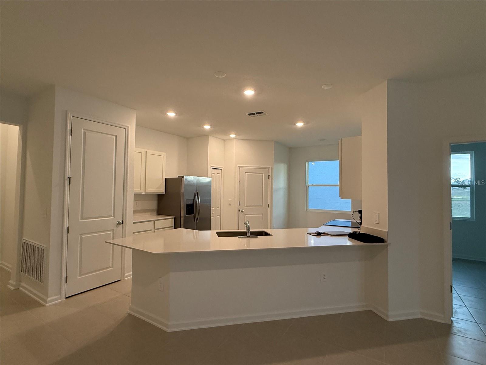 CROSSWINDS EAST PH 1 - Residential Lease