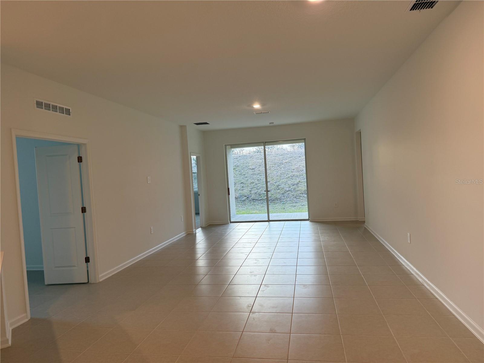 CROSSWINDS EAST PH 1 - Residential Lease