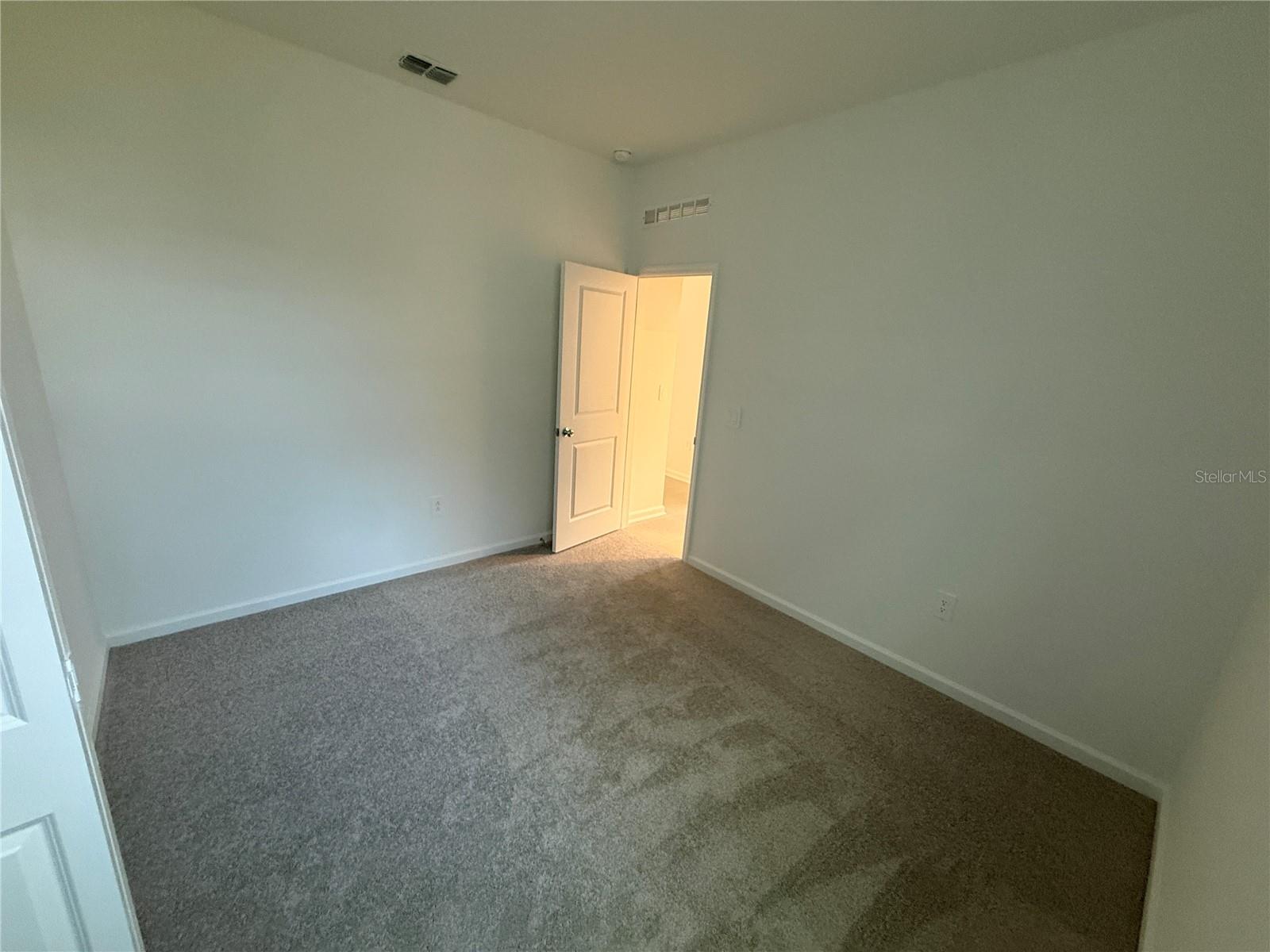 CROSSWINDS EAST PH 1 - Residential Lease