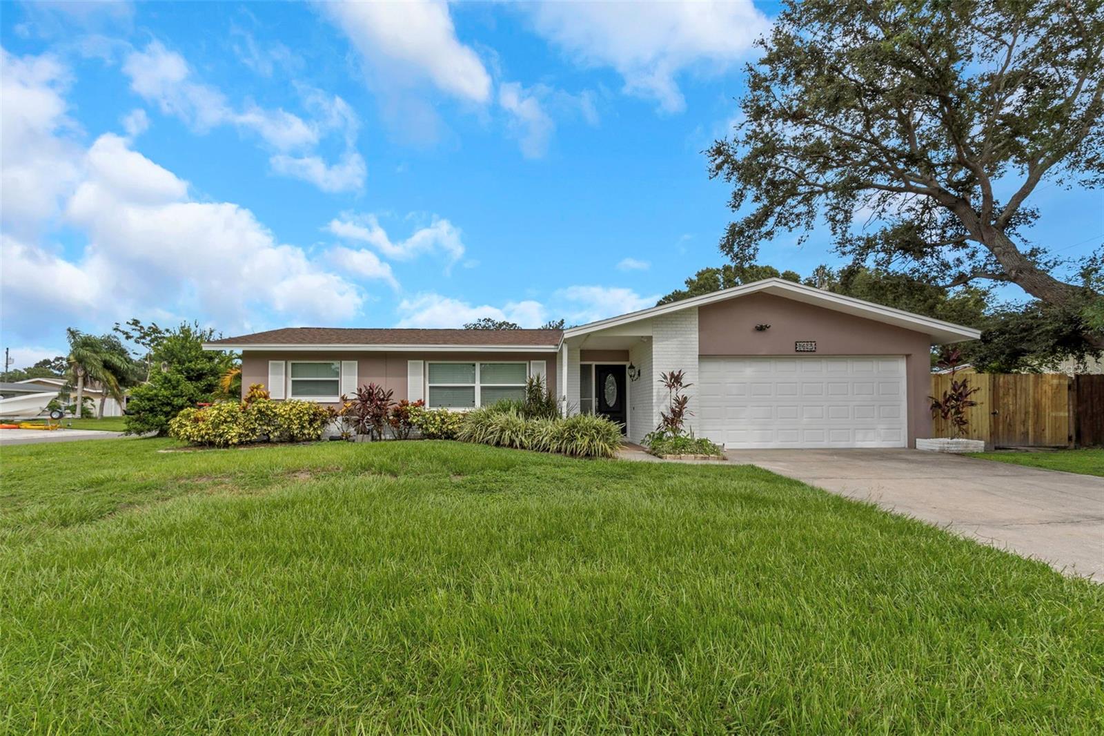 Charming 3 Bed / 2 Bath Home Just Minutes from the Beach!
Welcome to this beautifully maintained 3-bedroom, 2-bath home featuring a split floor plan and a spacious layout perfect for comfortable living and entertaining. The large living room is filled with natural light and showcases built-in shelving, ideal for displaying books, décor, or your favorite photos.
The kitchen is a chef’s dream, offering ample cabinetry and counter space to prep, cook, and entertain with ease. Whether you're hosting friends or enjoying a quiet night in, this home is designed to suit your lifestyle.
The primary bedroom is generously sized to fit a king bed and includes a walk-in closet and a private en suite bathroom with a walk-in shower for added comfort and convenience.
Step outside to enjoy the fenced backyard, perfect for pets, play, or gatherings. The screened-in back porch offers a generous amount of space for relaxing or entertaining in a comfortable, bug-free setting. Inside, the freshly painted interior gives the home a bright and inviting feel.
This home also includes several important updates, including a new roof in 2025, a hot water heater installed in 2022, and an AC unit from 2014 that has been recently serviced. A washer and dryer, purchased in 2019, are also included.
Located just minutes from the white sandy beaches, this home offers the perfect combination of comfort, function, and coastal charm. Don’t miss your chance to make it yours—schedule your private showing today!