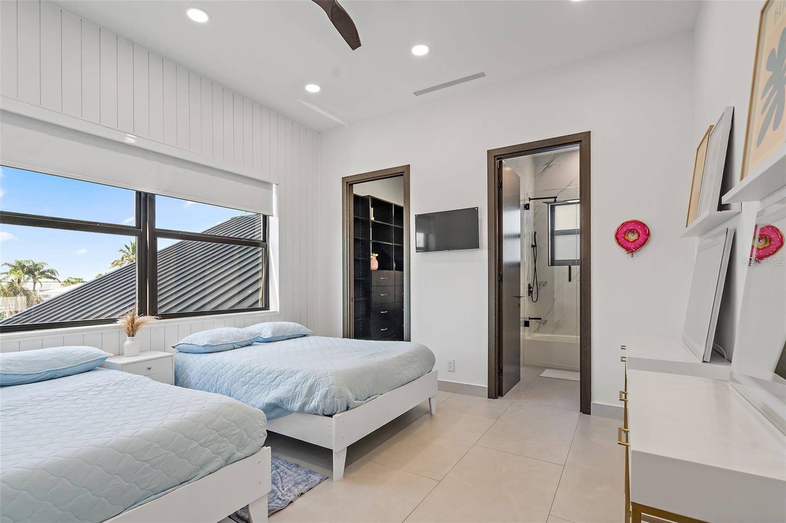 LEWIS ISLAND BAHAMA ISLES ADD - Residential Lease