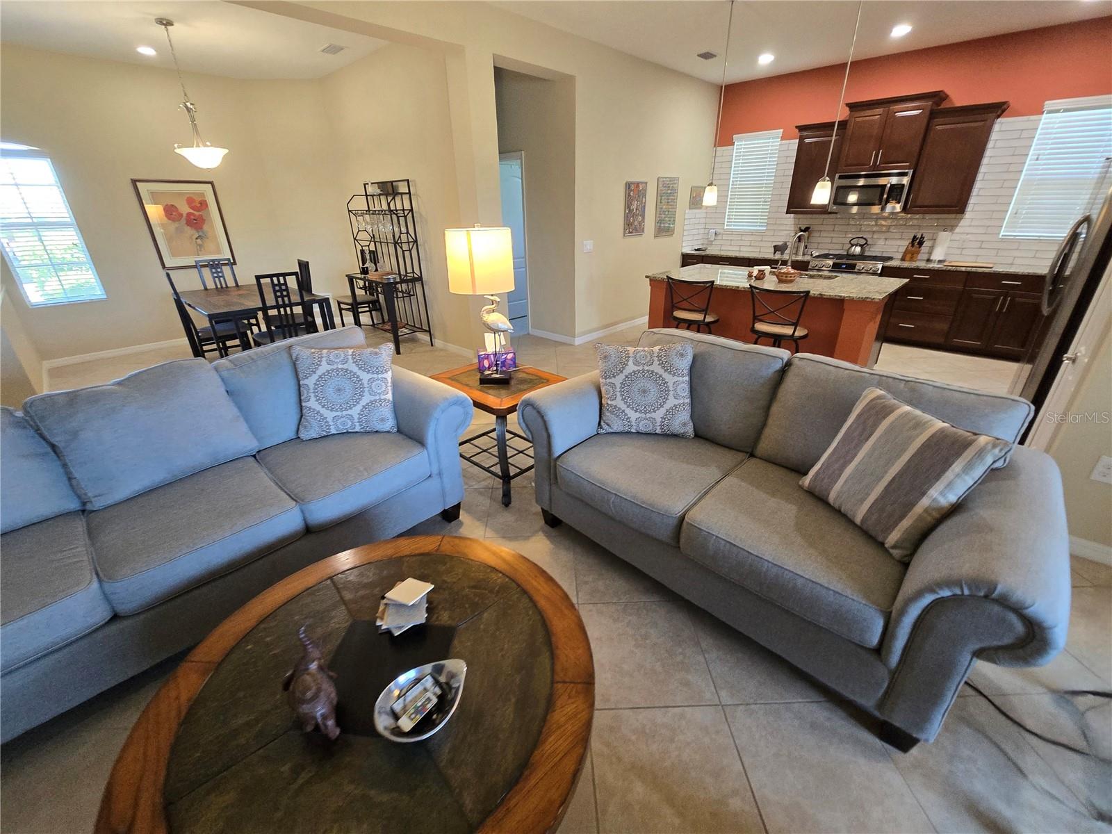 GRAND PALM PH 1A - Residential Lease