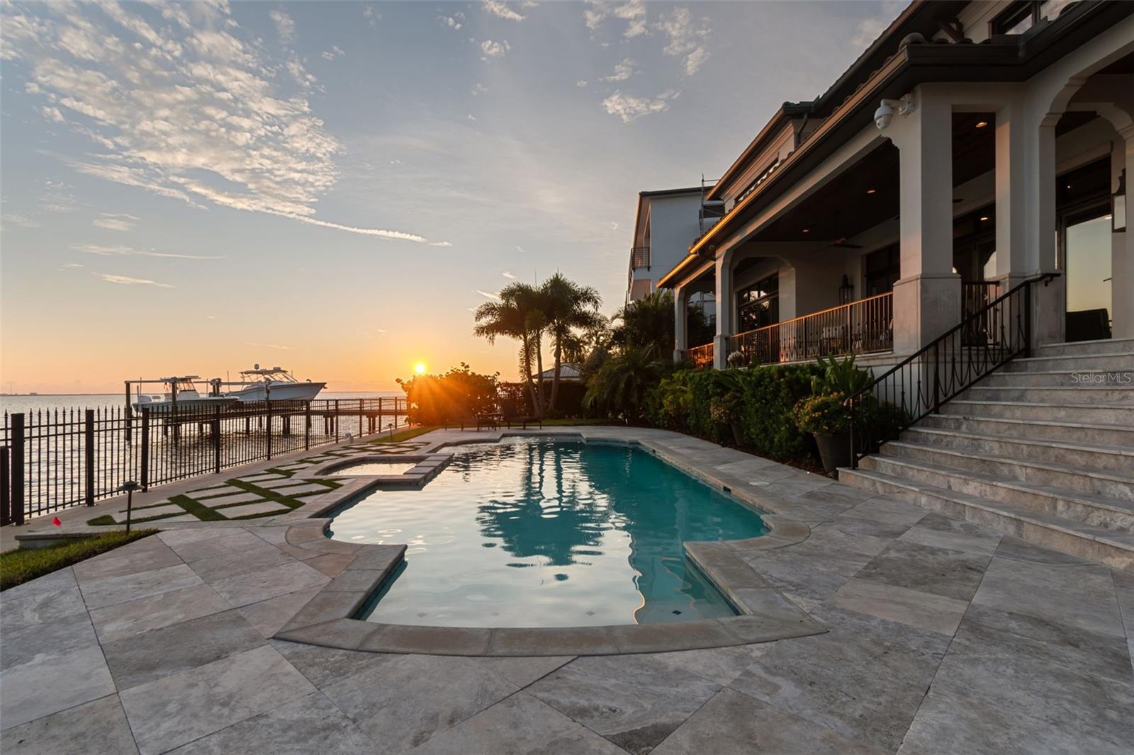 SUNSET PARK ISLES UNIT 1 - Residential